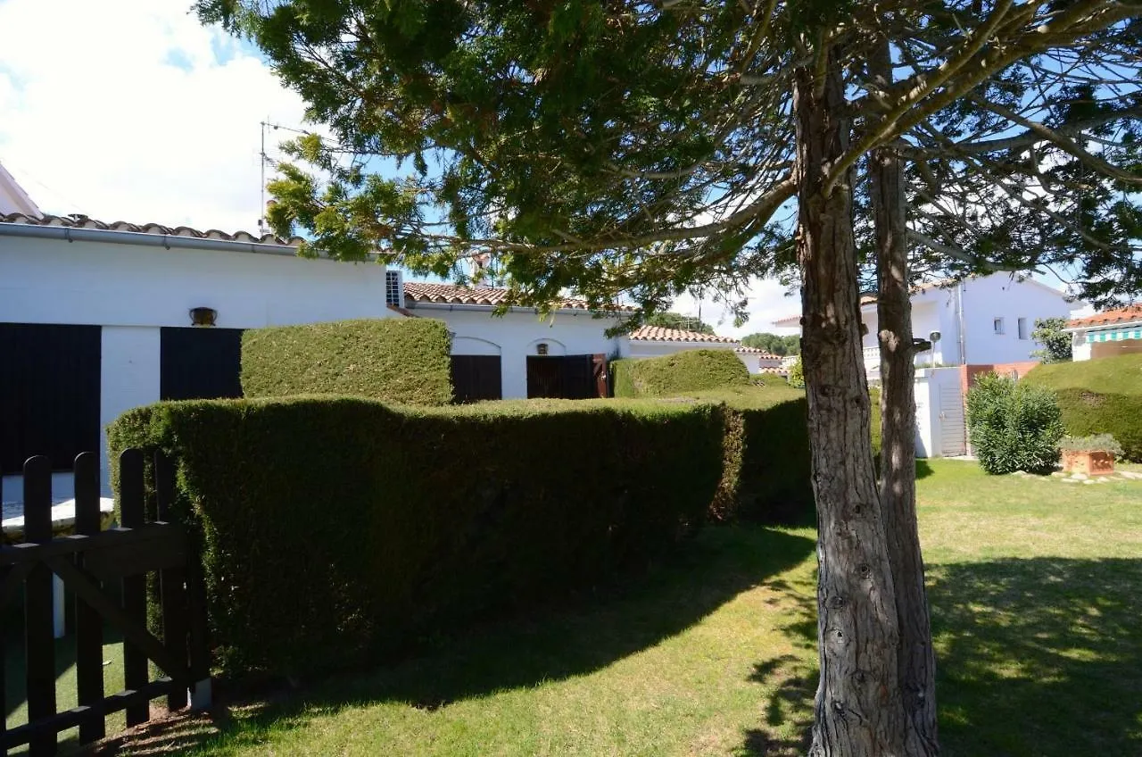 Puig 213 Villa L' Escala 0*,